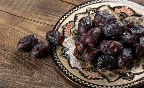 تصویر 2 از قیمت خرما مضافتی صادراتی با کیفیت ارزان + خرید عمده